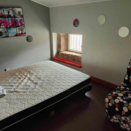 Duplex Meuble Dans Joli Village Circulaire Alixan Dış mekan fotoğraf