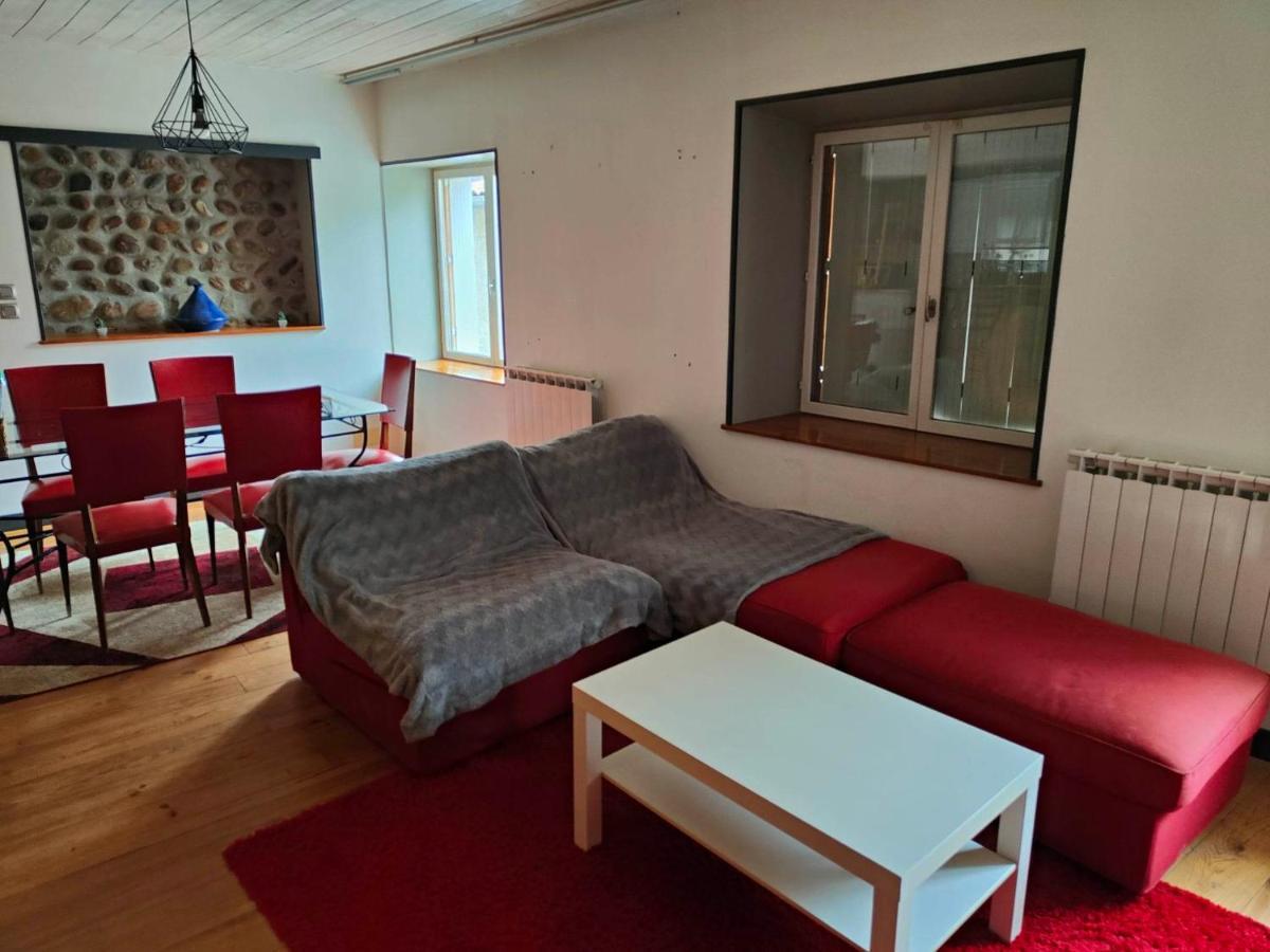 Duplex Meuble Dans Joli Village Circulaire Alixan Dış mekan fotoğraf